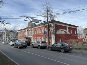 Историческое здание с земельным участком, расположенное по адресу: Ярославская область, г. Ярославль, Московский проспект, д. 43/10